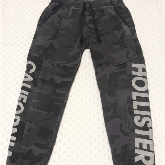 Hollister Pants - Hollister Black and Gray Camo Joggers